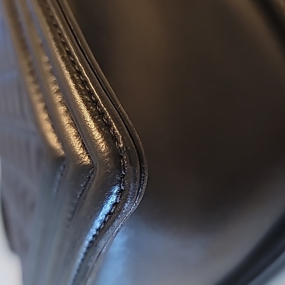 Chanel Boy Bag - Picture 10 of 16